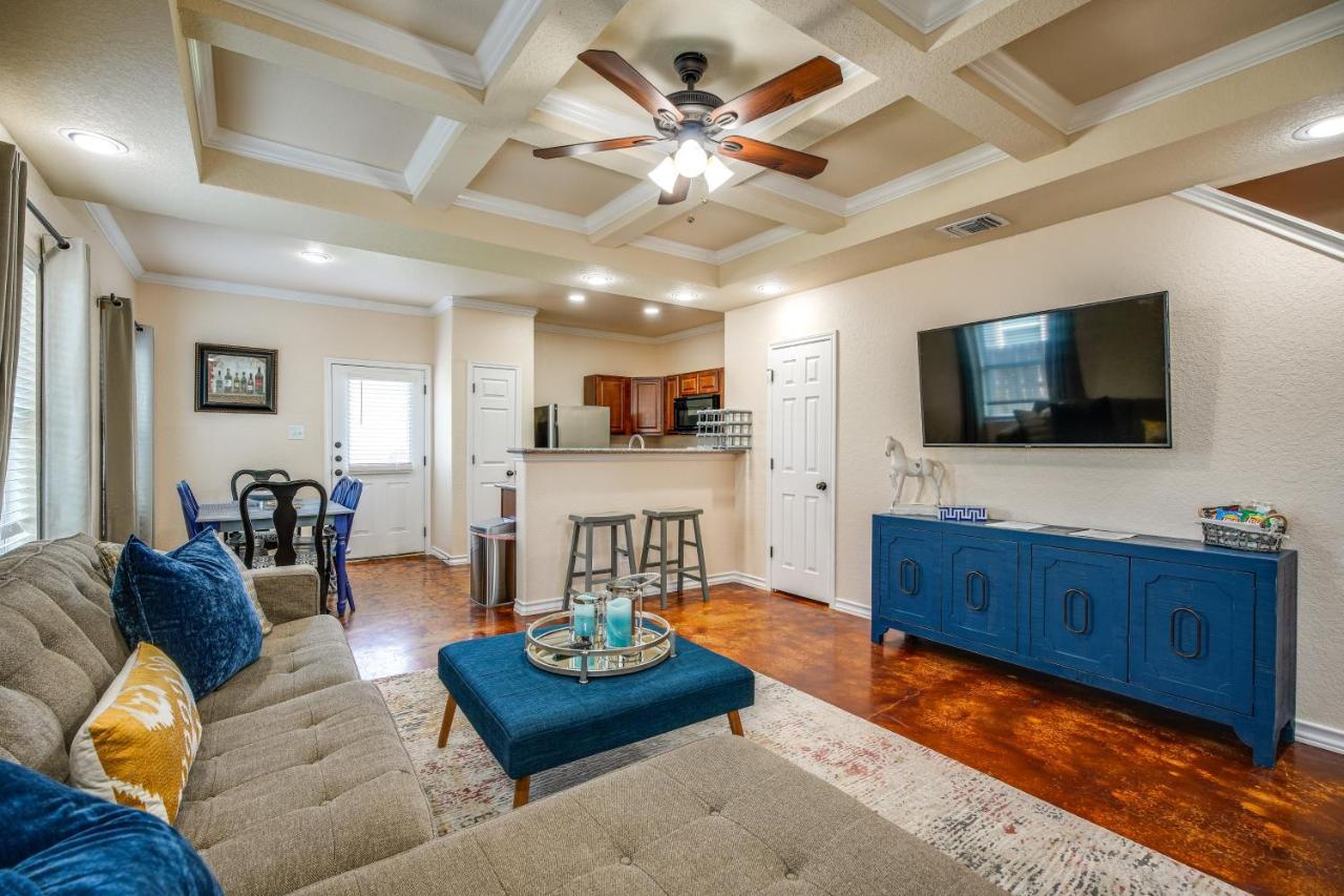 San Antonio Townhome About 2 Mi To Aquarium! ภายนอก รูปภาพ