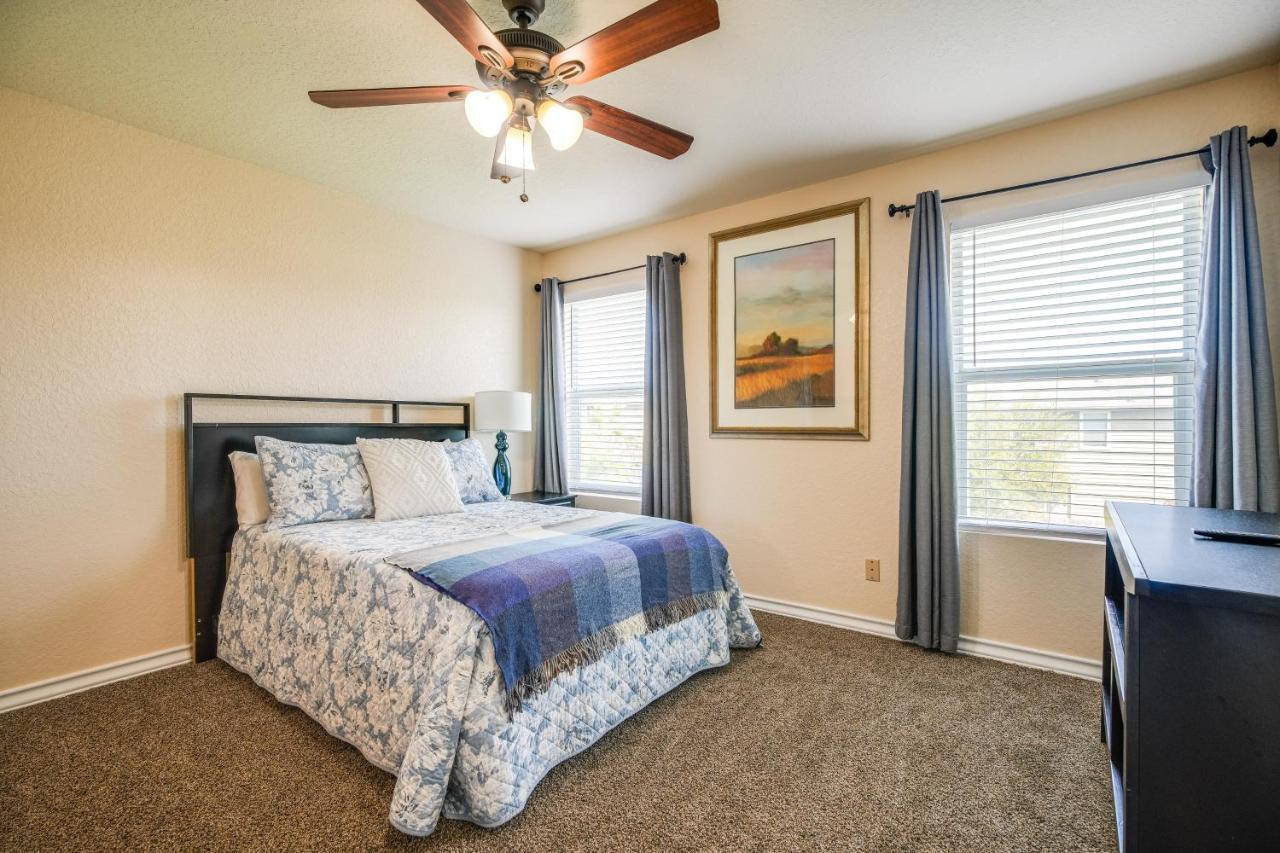 San Antonio Townhome About 2 Mi To Aquarium! ภายนอก รูปภาพ