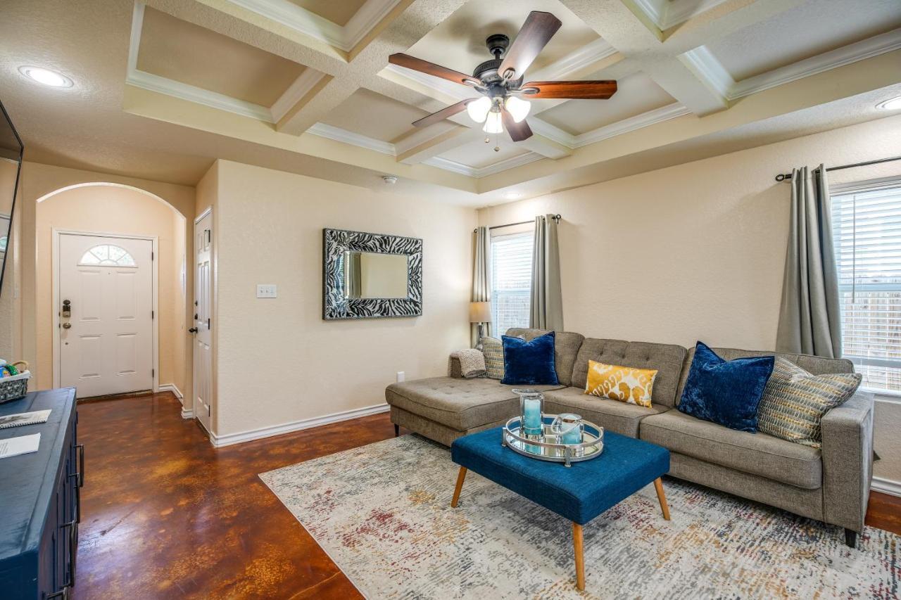 San Antonio Townhome About 2 Mi To Aquarium! ภายนอก รูปภาพ