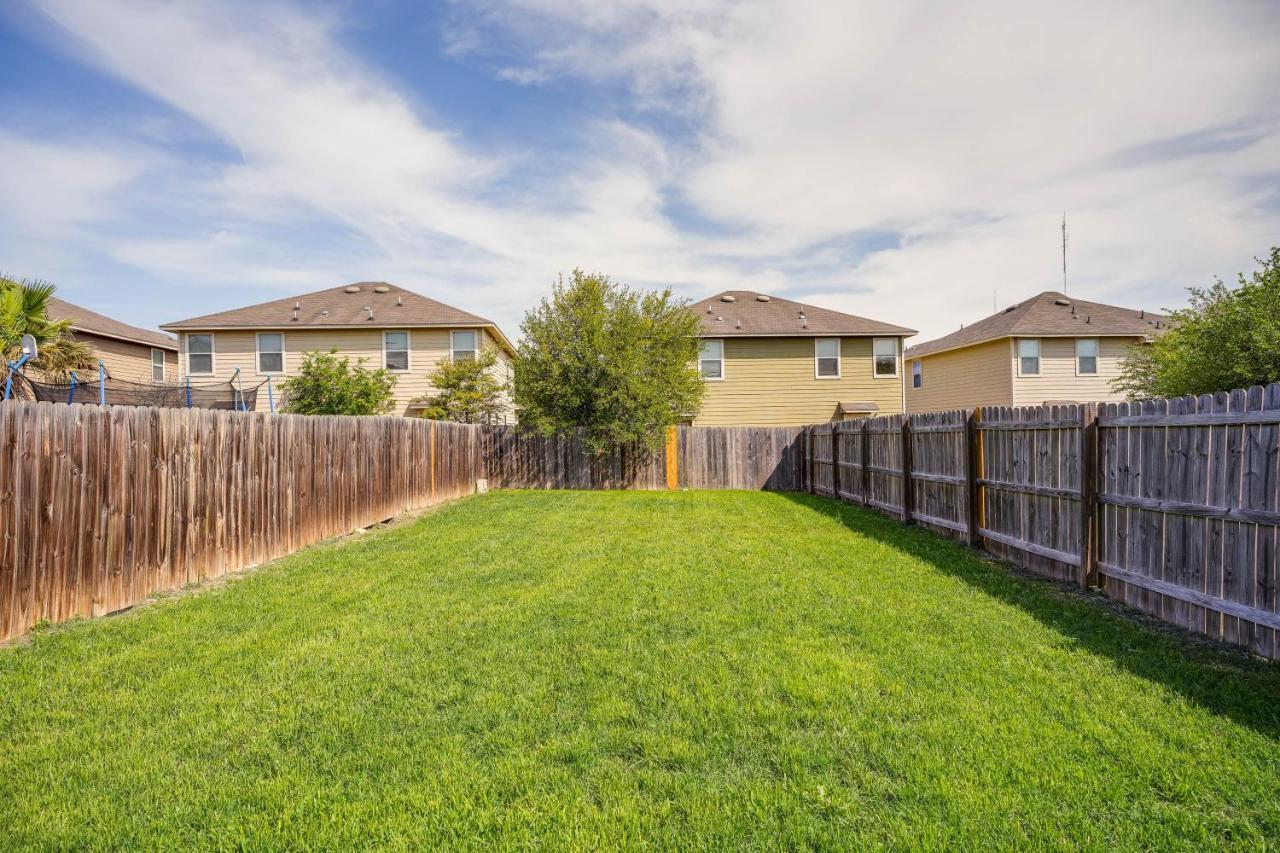 San Antonio Townhome About 2 Mi To Aquarium! ภายนอก รูปภาพ